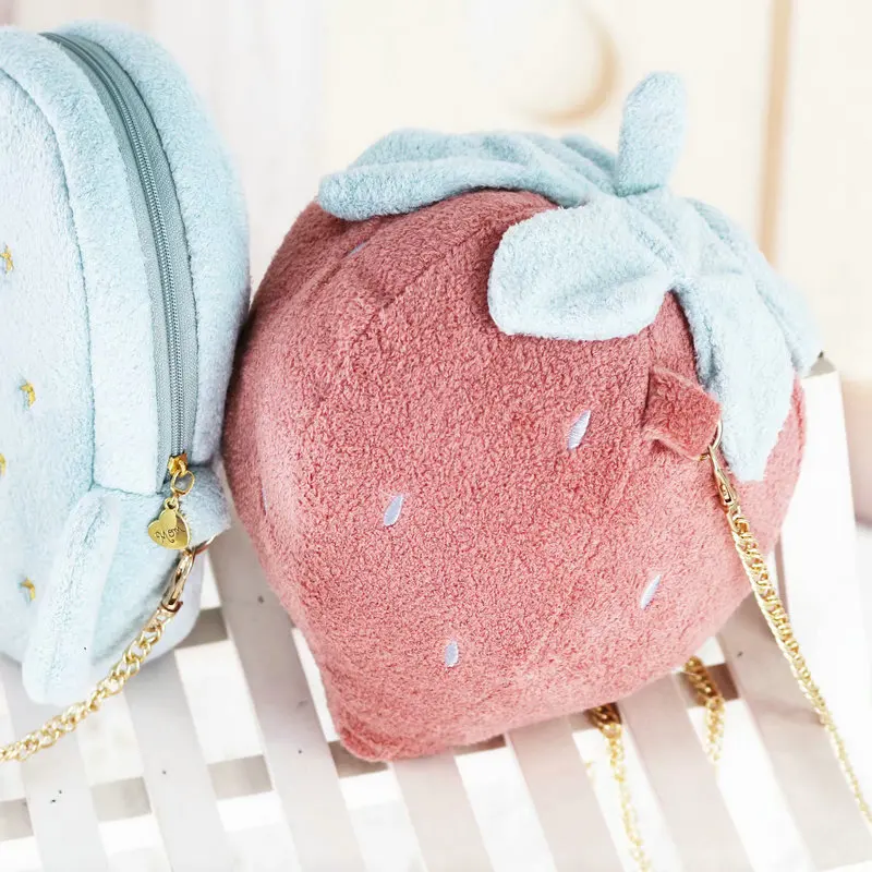 25cm Cute Strawberry Plush Fruit Bag Plush Backpacks Beautiful Cushion Baby Bed Decoration Kids Gir