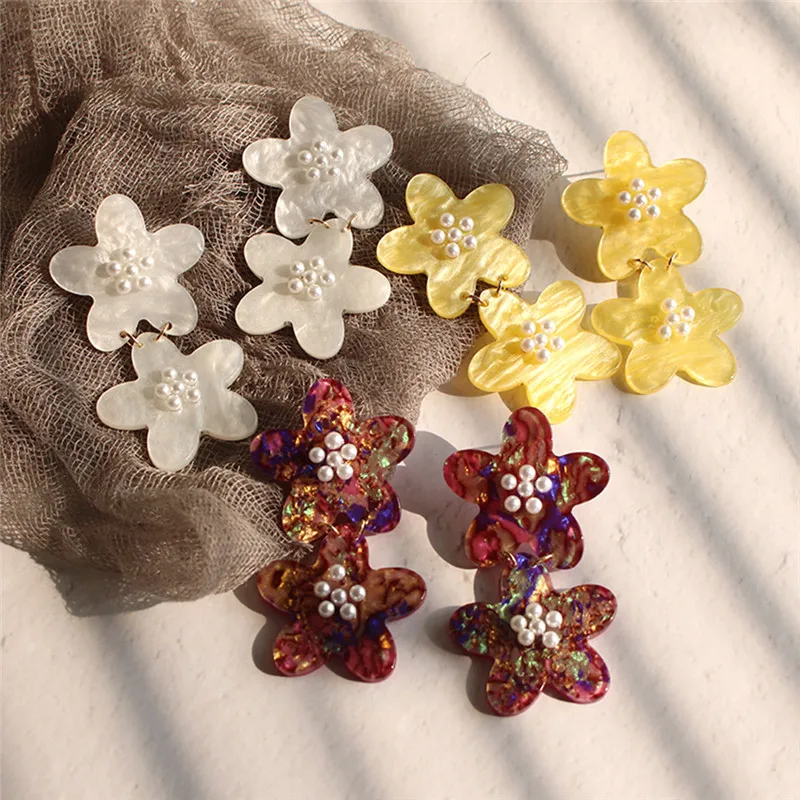 

AOMU New Design Colorful Matte Smooth Double Layer Flower Acrylic Pearl Drop Earrings for Women Birthday Gifts Party Jewelry