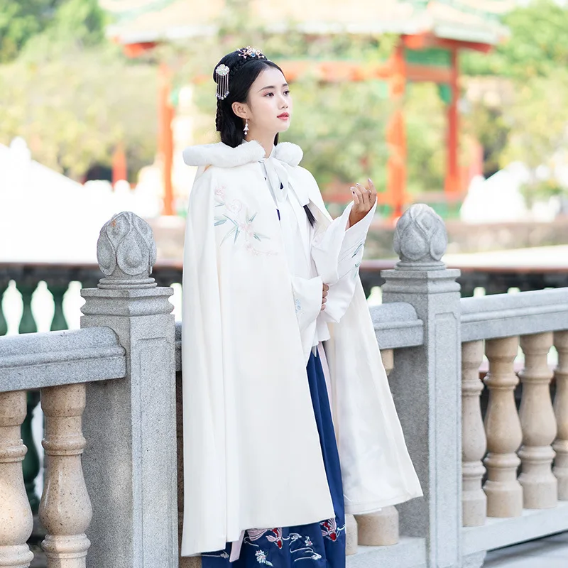 2018 Hanfu Женская сборка украшение Хризантема вышивка Толстая двухсторонняя шерсть