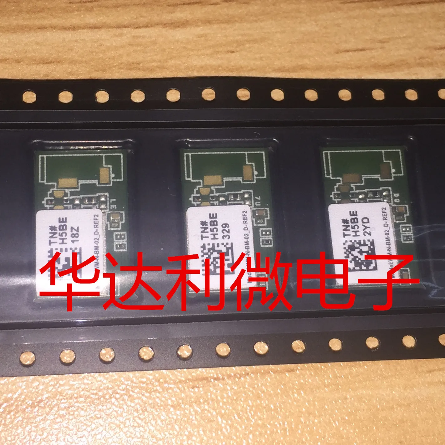 100% Новый оригинальный 1 шт. WM-N-BM-02_D-REF2 BM-02 WM-N-BM-02 8501-600623-02 WM-N-BM-02-D-REF2 модуль Wi-Fi |