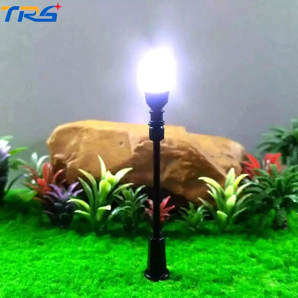 

Teraysun Wholesale Architectural Scale Model Lamp 7cm LED cool white lighting scale model lamppost