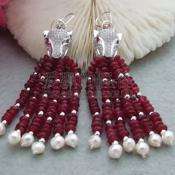 

E060113 3.4 " White Pearl Faceted Red Earrings