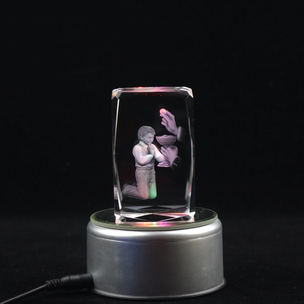 Красочный Кристалл гравировки 3D куб для фото Святого Причастия сувениры подарки со светодиодной подсветкой база