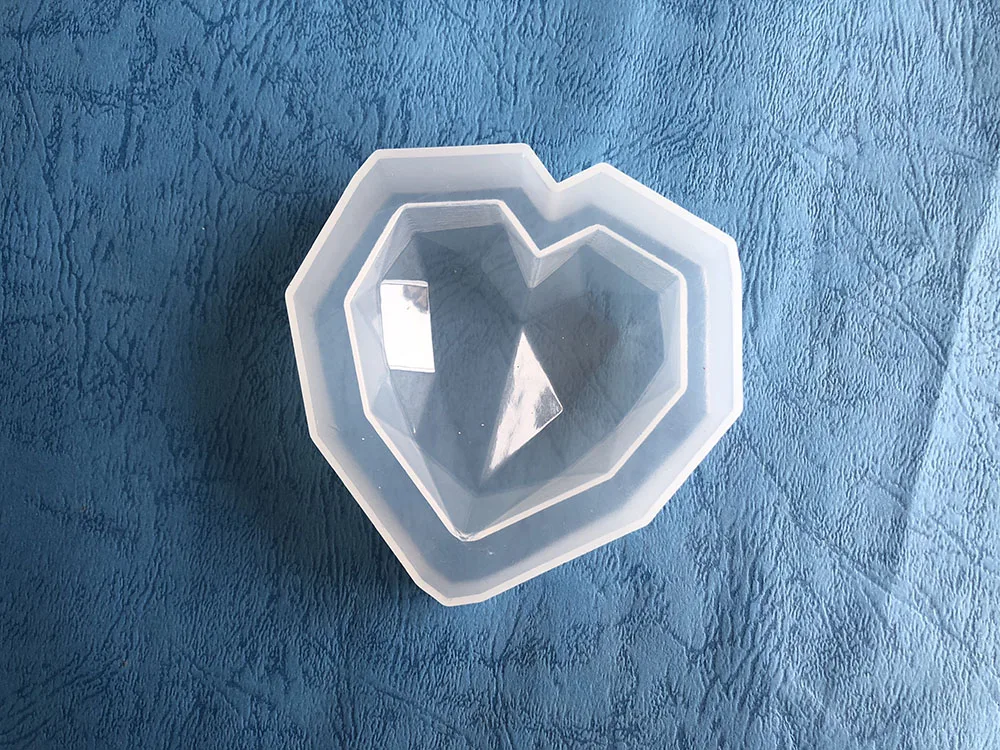 010033