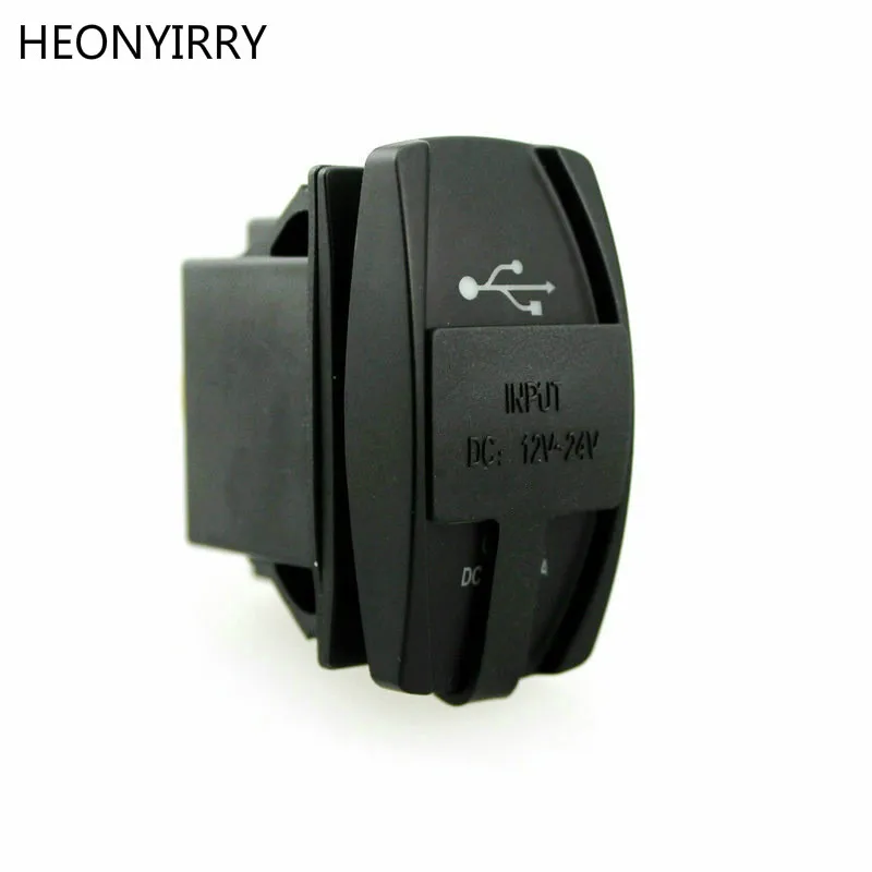 

USB Car Charger Socket Power Adapter 5V 3.1A Universal Dual USB Socket Charger For iPhone 5 6 6S Ipad Samsung Tablet