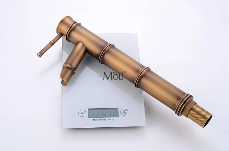 moli08