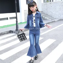 Children's stripe wear clothes suit spring and autumn 2019 new denim horn sleeve jacket+ jean flares body suit for baby girls new dew shoulder design clothes the horn sleeve beautiful stripe girls blouses