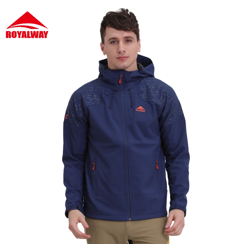 

ROYALWAY Men Hiking Jacket Soft Shell Outdoor Camping Hooded Jacket 2017 New Arrival Spring Free Shipping Black B#RFFM3413F