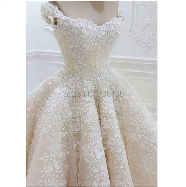 Elegant-Off-the-Shoulder-Sweetheart-Appliqued-Flower-Short-Sleeve-Puffy-Princess-Wedding-Bridal-Dresses (1).jpg