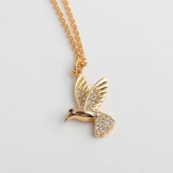 

American Light Luxury Gold Simple Hummingbird Short Necklace and Clavicle Chain