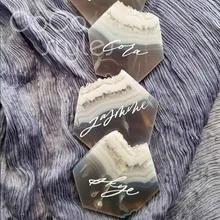 Cocostyles на заказ супер роскошный шестигранный кристалл агата ФИО гостя карта с ручной написанием для Шикарная Свадьба пригласительное имя карты