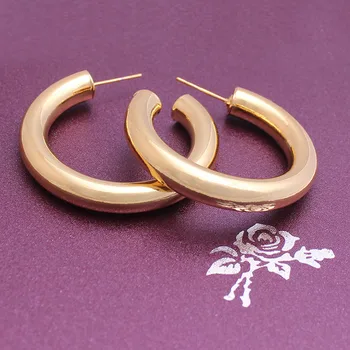 

2019 New fashion ear ring gold round copper earrings jewelry ladies gift simple style design