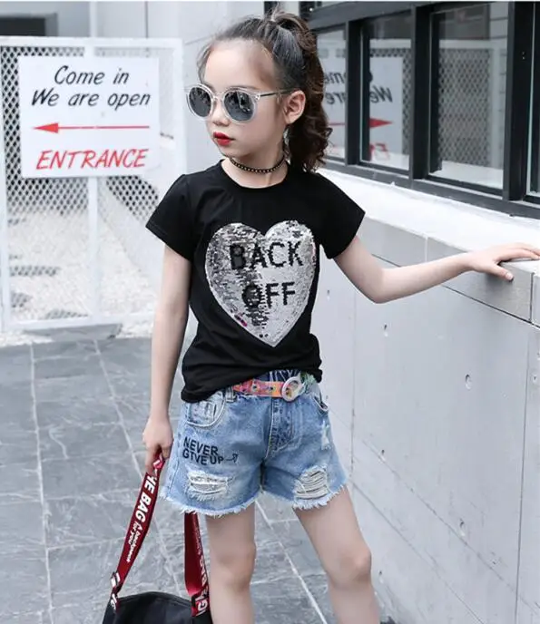 QQ20180608221824