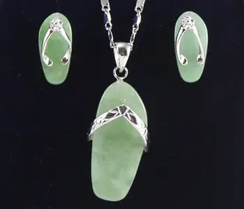 

new Light Green jade Shoes Pendant Necklace Earrings Set