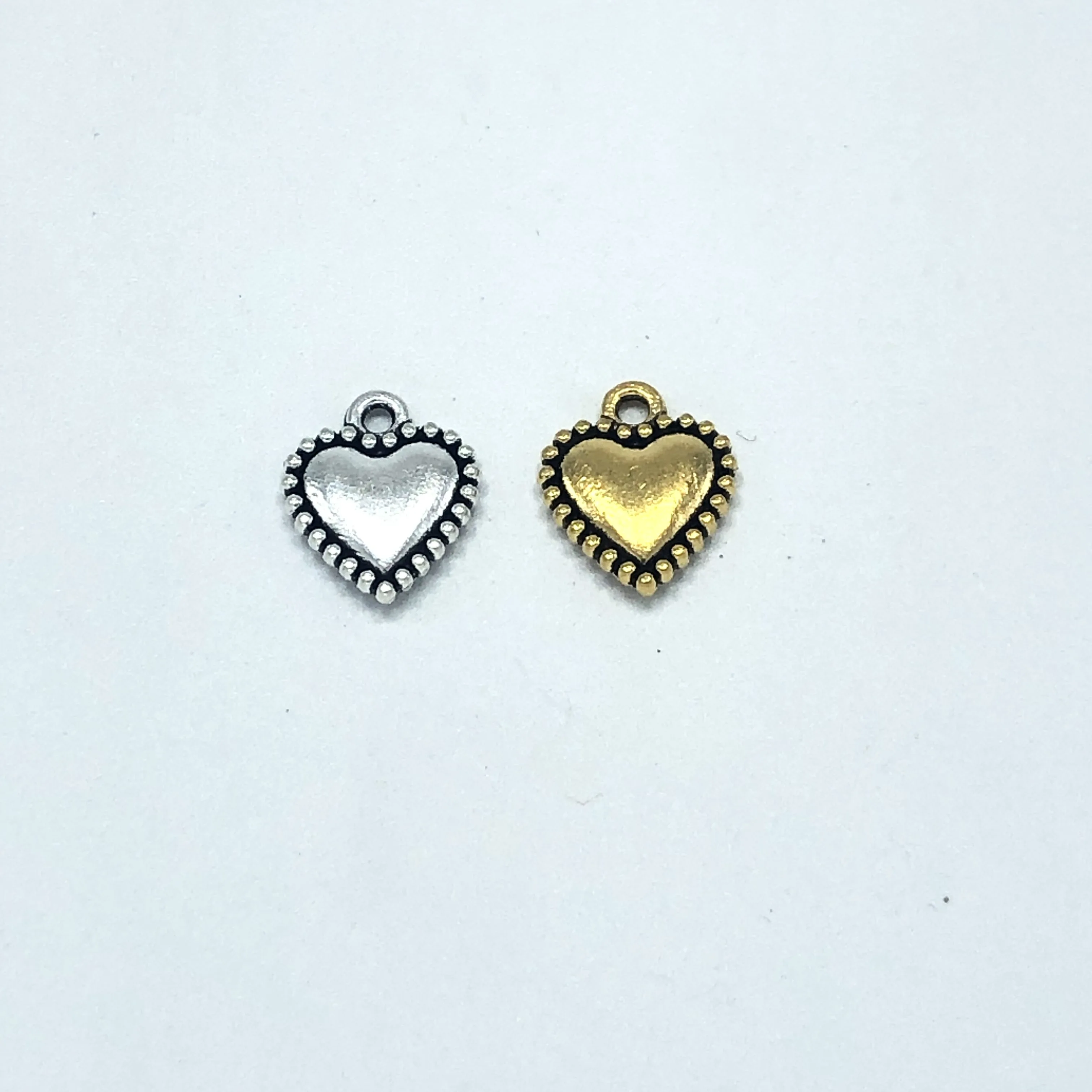 

20pcs 12mm*14mm popular European and American solid small heart pendant DIY handmade bracelet Necklace Jewelry connection access
