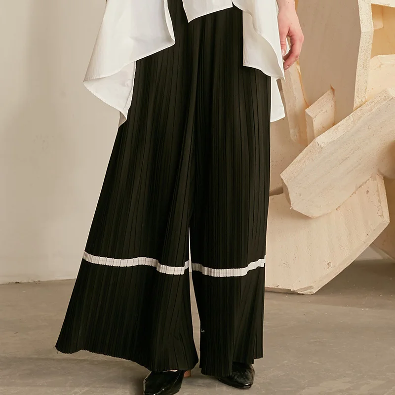 

LANMREM 2019 Summer New Trend Casual Fashion Women Loose Plus Solid Color Pleated Striped Wide Leg Pants TC085