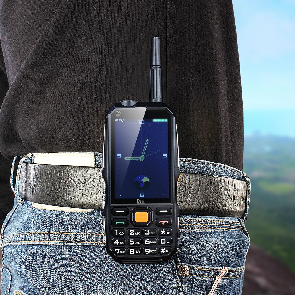 DBEIF D2017 Rugged Outdoor Cellphone With Antenna