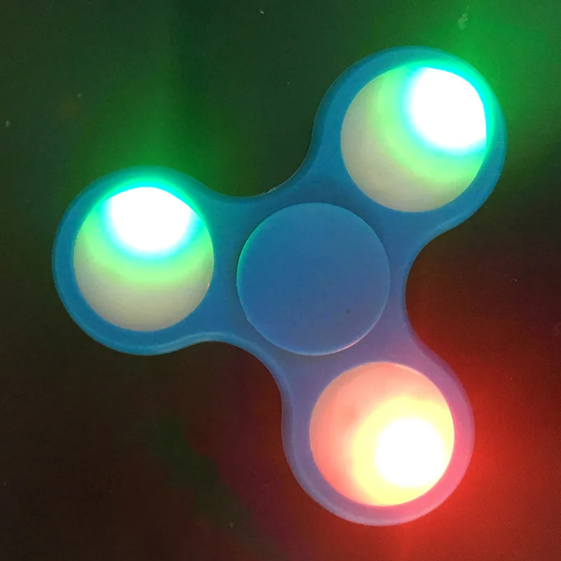 2 ШТ. Tri Spinner Ерзает Анти Стресс Сенсорные Мигающий СВЕТОДИОД Непоседа Счетчик