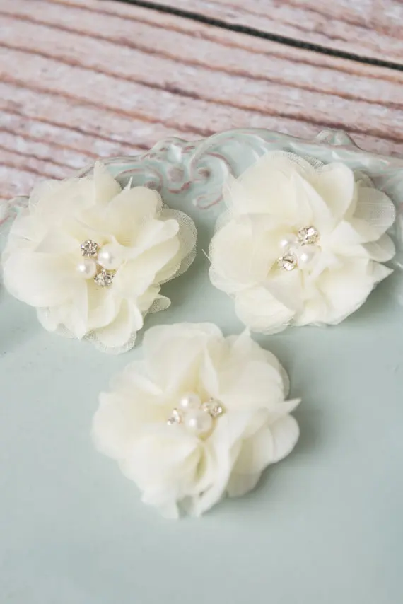 

50pcs ivory mini chiffon flower, cream petite flower craft supply, fabric flowers, headband supplies