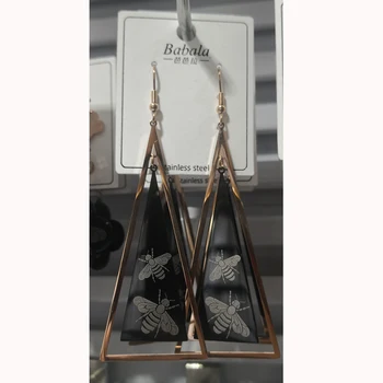 

CLOSE OUT WHOLESALE PRICE Lot design Fashion Beautiful Stud Earrings GOOD QUALITY Titanium Steel Earring for women 100% BrandNew