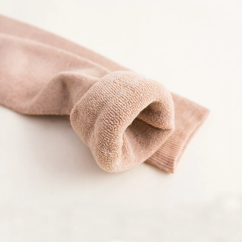 Winter Thick Wool Blend Warm Stockings Plus Cashmere Velvet Non-slip Long Legs Over Knee Stockings High End Thicken Stockings Winter Thick Wool Blend Warm Stockings Plus Cashmere Velvet Non-slip Long Legs Over Knee Stockings High End Thicken Stockings