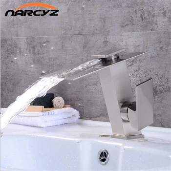 

Basin Faucet European Bathroom Waterfall faucet retro Hot and Cold Bathroom wash Basin Faucet Black/Nickel faucet A1017