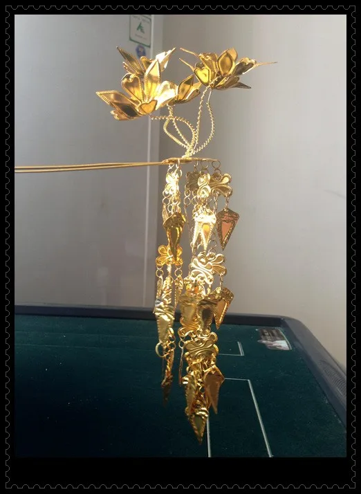 2 gold