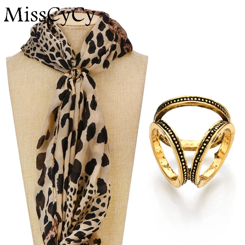 10 Colors Plastic Round Shape Fashion Scarf Clip Ring T-Shirt Clip Scarves Buckle Clothing Ring Wrap Holder