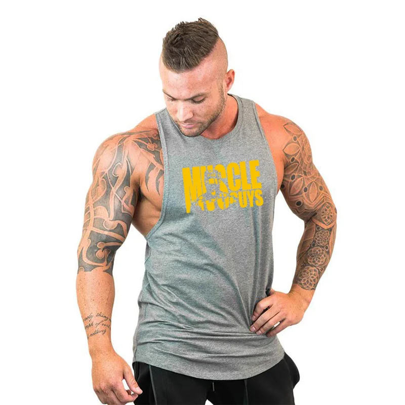 Muscleguys Бодибилдинг Стрингер майка мужская брендовая летняя одежда для тренажерных залов мужская майка без рукавов для фитнеса майка для тренировок