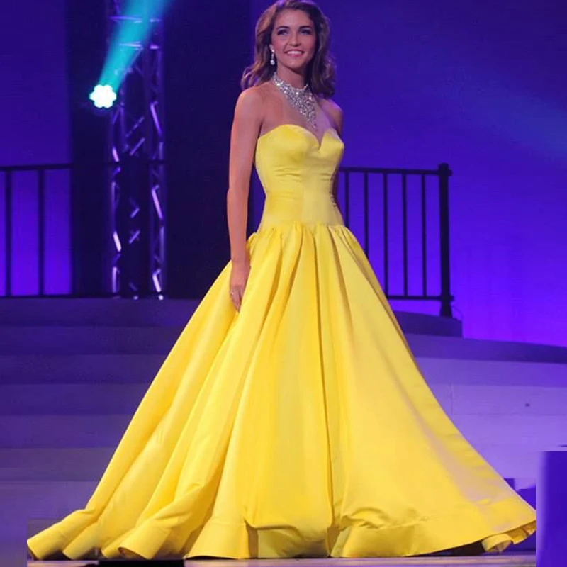 outstanding prom dresses