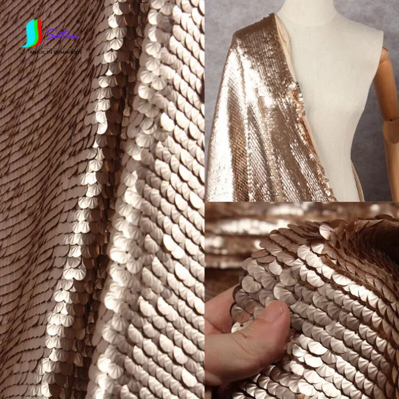 

Encrypted Three-dimensional Metal Texture Fish Scale Stage Sequin Cloth High-grade Mesh Yarn Embroidery Background Fabric A0025F