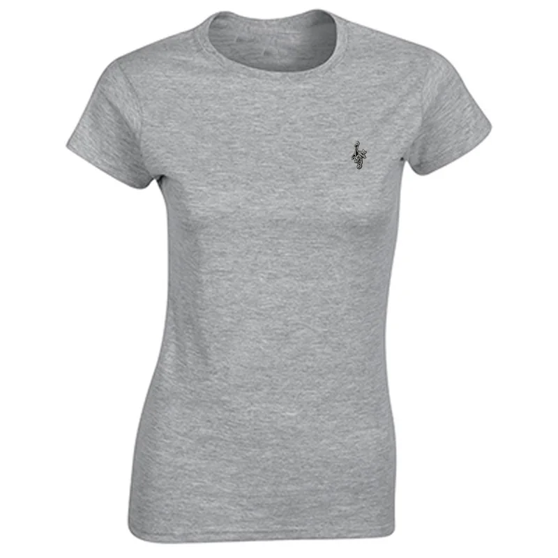 

Summer Cotton T Shirt Women Loose Style Solid Tee Shirt Female Short Sleeve Top Tees O-Neck Peacock embroideryT-shirt Women 016