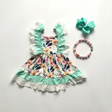 Летнее платье для маленьких девочек; Одежда для маленьких девочек; платье с цветочным рисунком; молочное шелковое платье для девочек с аксессуарами