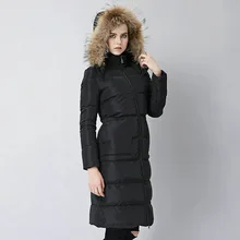 2016 winter new products in Europe and the wind really hooded racoon fur collar slim padded knees and long parka coat women