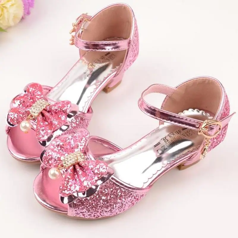 детские туфли на каблуках. туфли для девочек. туфли детские. детские туфли на каблуках. туфли праздничные для девочки.