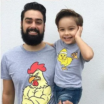 

Father Son Summer Tshirt Strong Chicken Print Clothes Family Matching Outfits Europe and America Dad Boy Family Look Top Tees