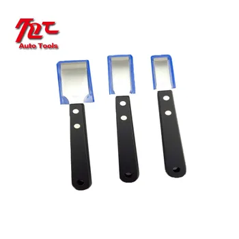 

Made in Taiwan 3PCS Car Window Glass Blade with High Quality