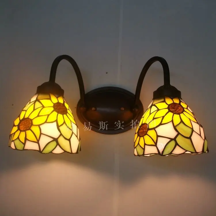 

Head the balcony lamps of American Pastoral wall lamp Tiffany mirror the sunflowers backdrop bar Lighting Retro Art