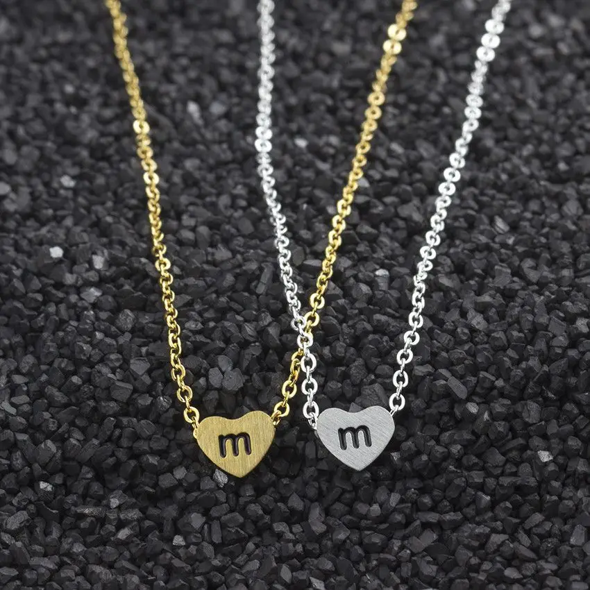 

10pcs Sweet Love Heart Necklaces Engrave Initial Letter K-Z Stainless Steel Pendant Necklace Friendship Jewelry Kolye Collier
