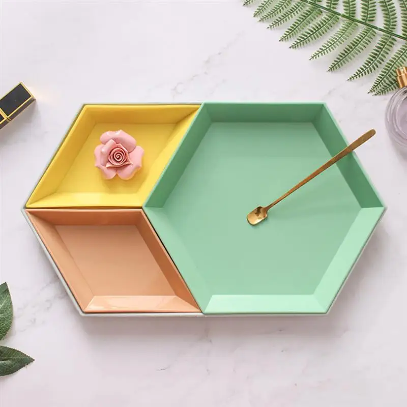 

1 PC Nordic Style Plastic Serving Tray Polygon Dessert Tea Breakfast Bread Tray Geometric Storage Combination Splicing Plate