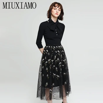 

MIUXIMAO 2019 Autumn New Arrival Fashion Suit Full Sleeve Top + Knee-Length Flower Embroidery Skirt Suit Women Vestido