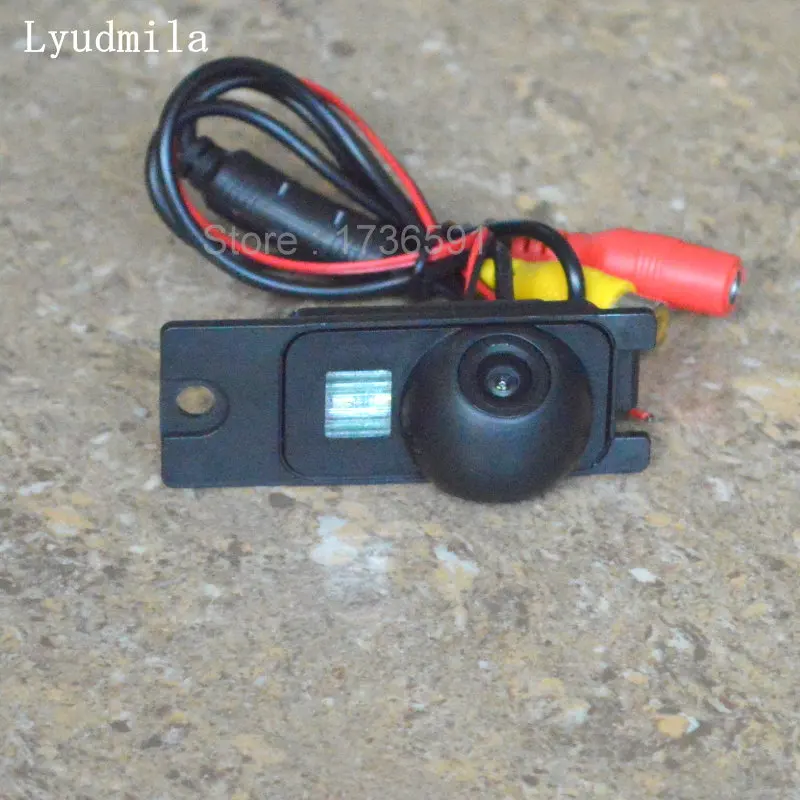 

Lyudmila For Volvo V70 V 70 R XC XC70 2000~2007 Rear View Reverse Backup Parking Camera HD CCD License Plate Light Install