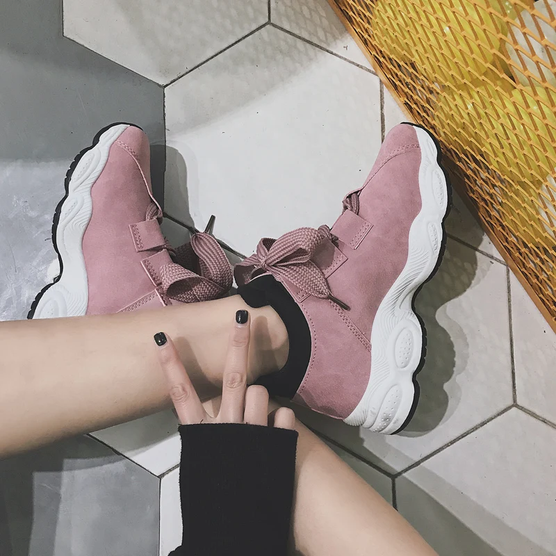 

Women Fashion flats suede leather lace up Comfortably shoes outdoor Women Shoes Feminino Casual Shoes Sneakers Women Flats k5