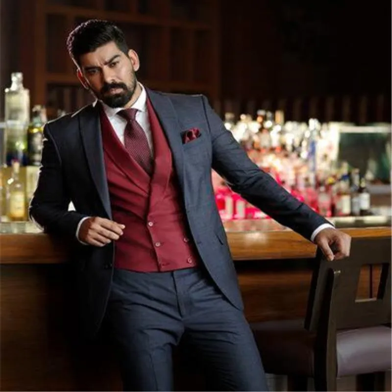 Latest-Coat-Pant-Designs-Burgundy-Velvet-Prom-Men-Suit-Slim-Fit-Groomsmen-Tuxedos-Blazers-Groom-Party.jpg_640x640 (12)_