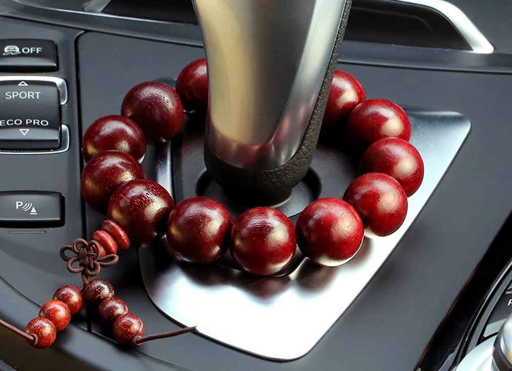 4464798680_2108843438