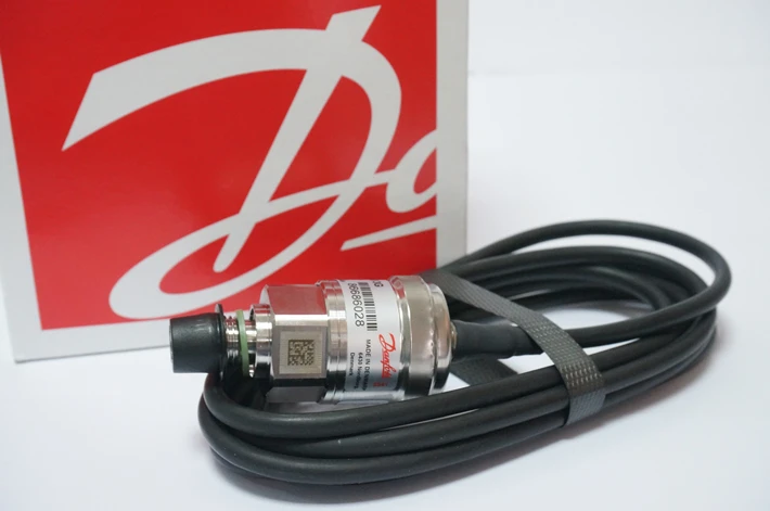 Передатчик давления DANFOSS MBS 9200 064G5231 распродажа