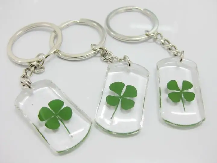 

FREE SHIPPING 12 PCS Good Luck Real Four Leaf Clover Key Ring Keychain Gift NEW specimen