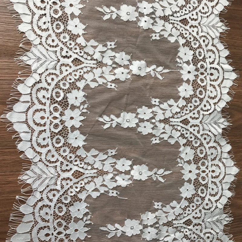 

3M/ Lot Delicate French Eyelash Lace White Chantilly Bridal Lace Trim Dress Veils Lace Trim white