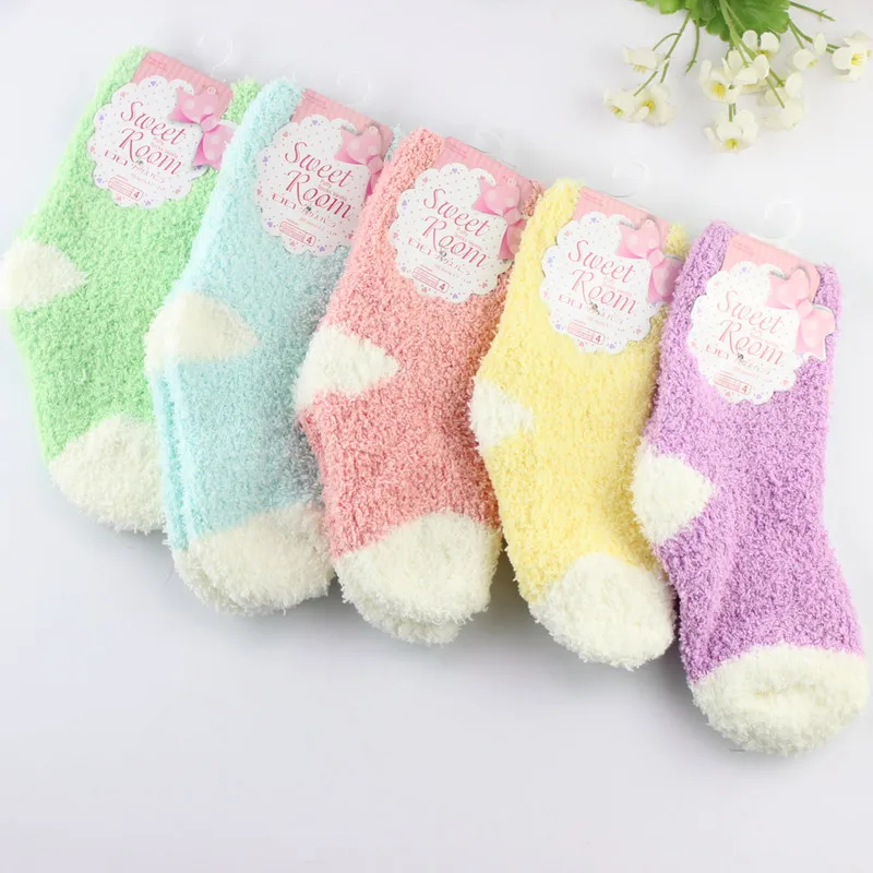 5pairs-1-lot-winter-to-keep-warm-coral-fleece-Fashion-able-sweet-candy-colors-baby-socks (1)