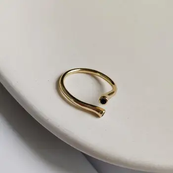 

Distortion Design 925 Sterling Sliver Rings For Women Simple Gold Color Black CZ Zircon Open Rings Wedding Jewelry Gift